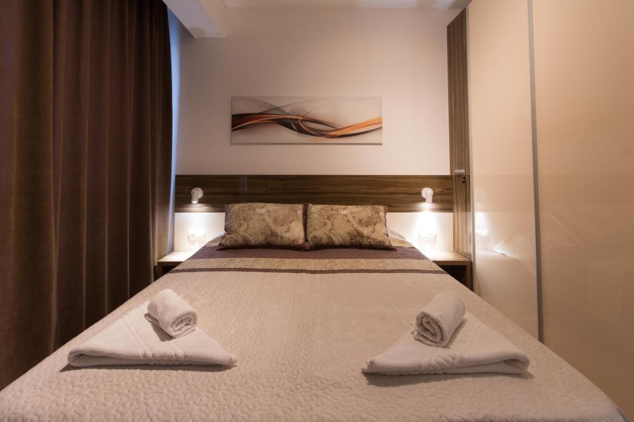 City Apartments Triumph Varna Exterior photo